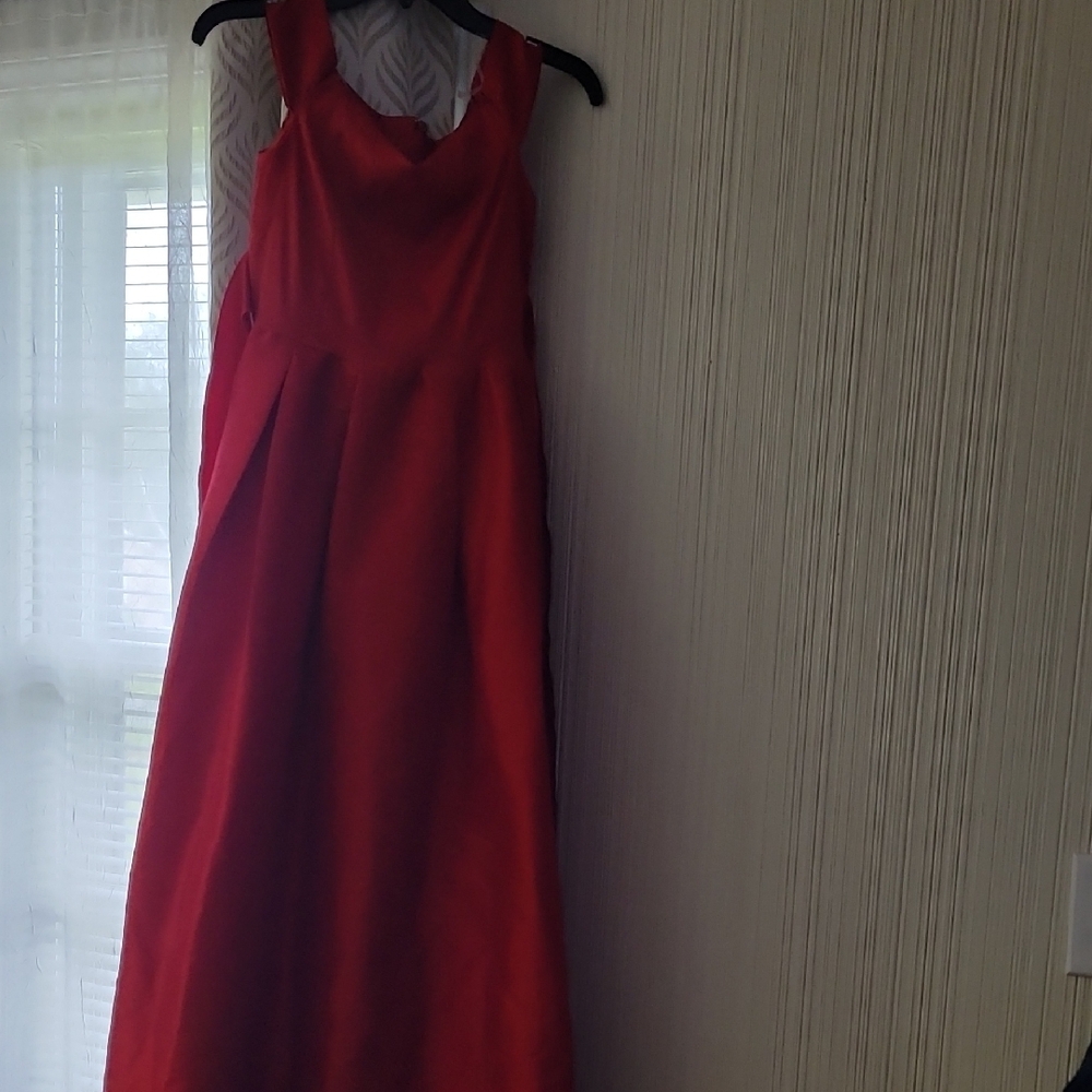 Windsor Scarlet Maxi Dress